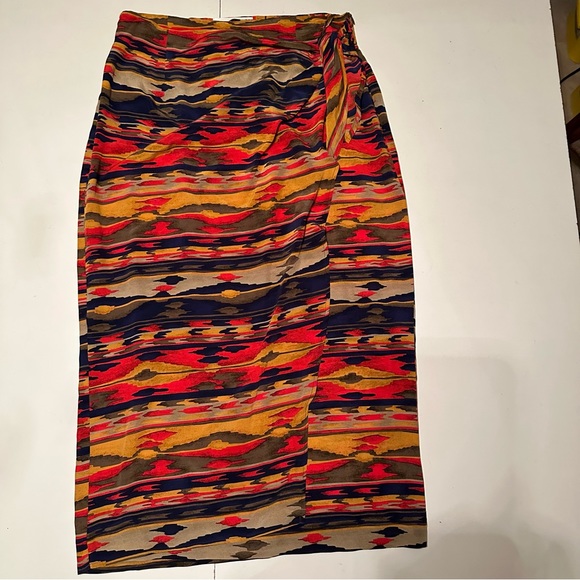 Jones New York Silk Vintage Red Yellow Southwestern Aztec Faux Wrap Maxi Shirt - Picture 1 of 15